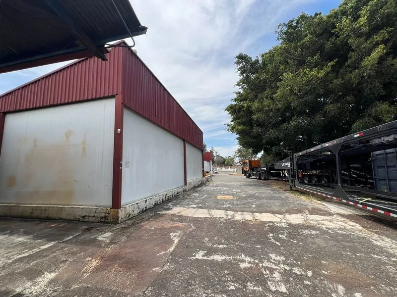 Commercial For Sale in Belen, photo 5