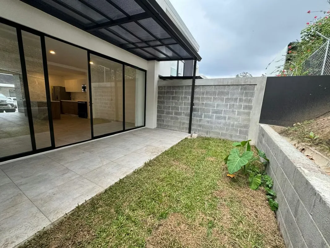 Descubra una casa amplia y funcional, ideal para quienes buscan comodidad, privacidad y espacios para disfrutar en familia. Ubicada ..., photo 7