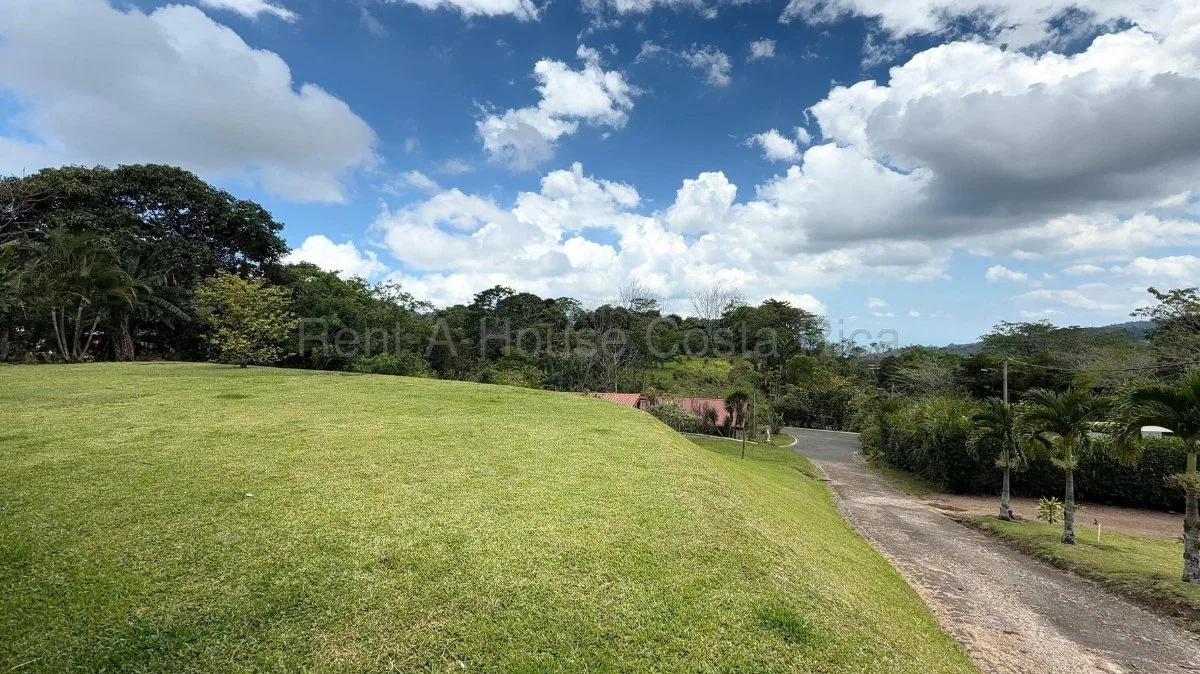 Venta de amplia casa con jardines, vistas y 5 parqueos #26-1877 GS - Venta en Puriscal, photo 16