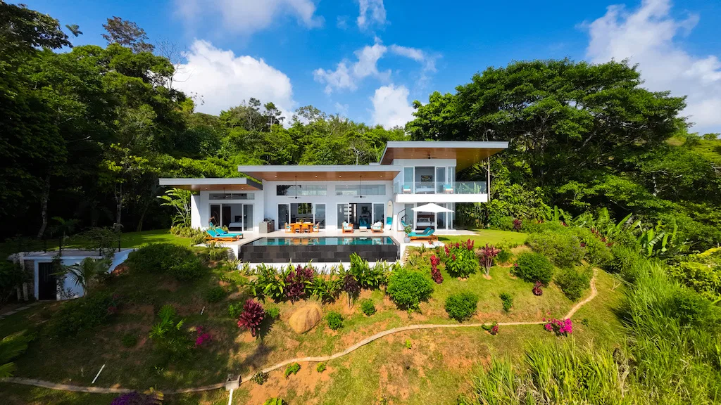 Ocean View 3 Bedroom Home in Exclusive Gated Community – 3 Acres, photo 3