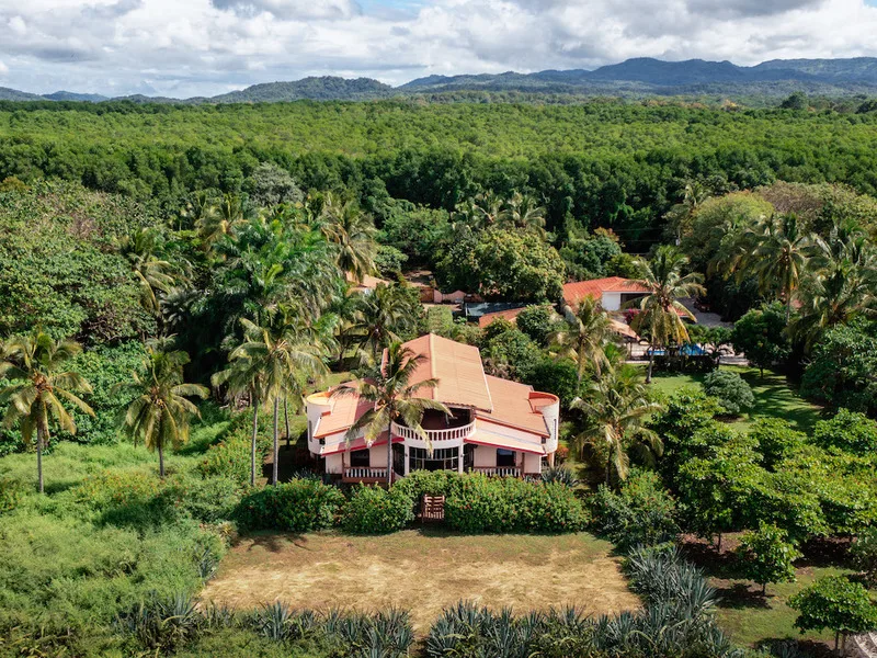 6 Bed Single Family Homes For Sale in Junquillal, photo 13