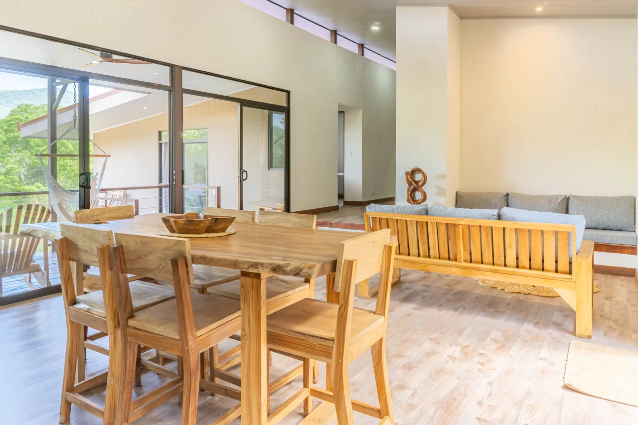 Casa Melina - Modern 3BR Mountain View Home, photo 8