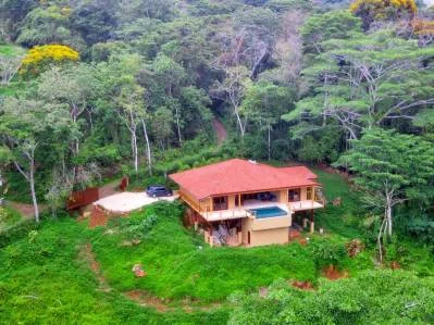 3.2 ACRES – 7 Bedroom Estate – 4 Bedroom Ocean View Home With Pool + 3 Bedroom Guest House, photo 6