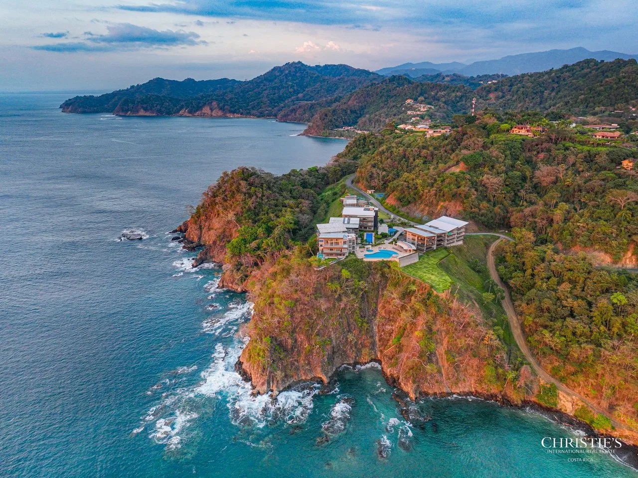 Ocean View Condos for Sale in Faro Escondido 2, Central Pacific