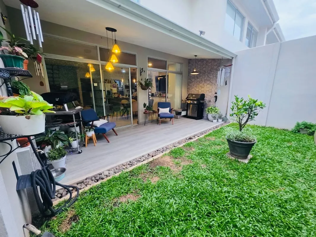 Casa moderna en Condominio Hacienda Lincoln en Santo Domingo de Heredia. Excelente ubicación cerca de vías principales, comercios, centros educativos y lugares de trabajo., photo 7
