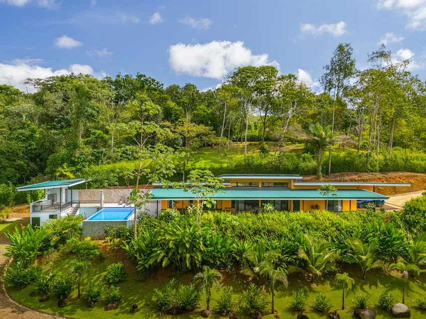 PROPERTY WITH PRINCIPAL HOUSE AND TWO VILLAS PROPERTY, IN OJOCHAL – 2.3 ACRES, photo 19