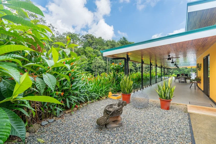 PROPERTY WITH PRINCIPAL HOUSE AND TWO VILLAS PROPERTY, IN OJOCHAL – 2.3 ACRES, photo 6