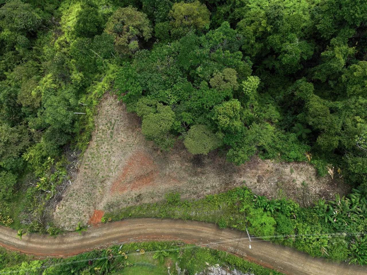 BEAUTIFUL, DEVELOPMENT-READY LOT WITH MOUNTAIN VIEWS IN OJOCHAL – 0.8 ACRES, photo 5