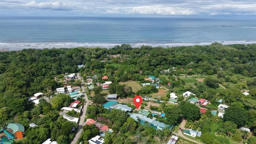 Hotel, Restaurante y Terreno para desarrollo.