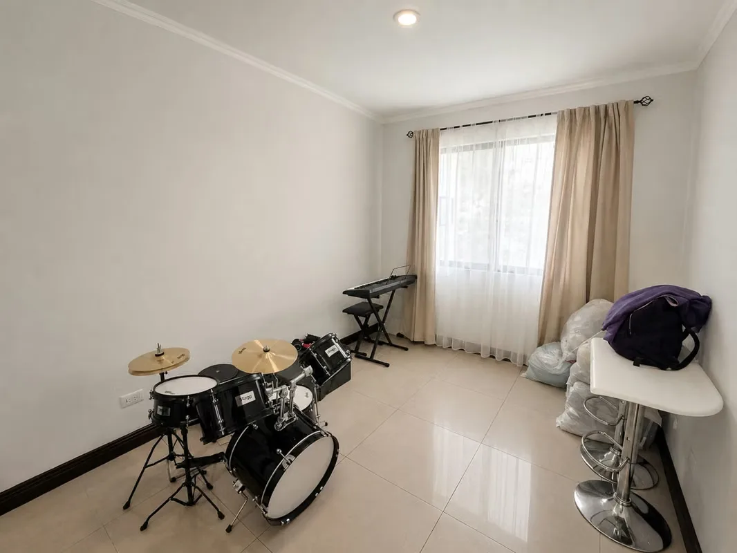 House for Sale. Single-story home in Lomas de Montes de Oca. 3 Bedrooms. Impeccable!, photo 11