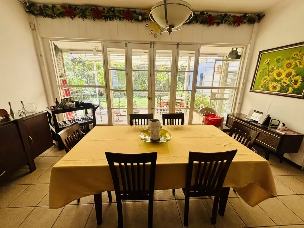 Esta hermosa casa cuenta con una inmejorable ubicación, cerca del Mall San Pedro, plazas, restaurantes, centros médicos, supermercados entre otros. De fácil acceso., photo 7