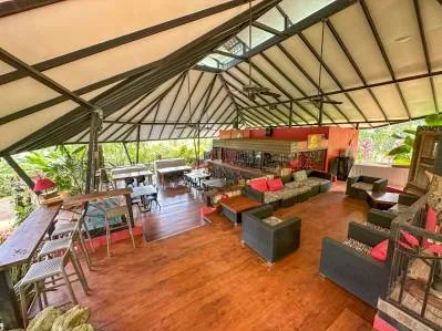 3 Cabins, A restaurant, A 3 Bed House And Multiple Plantels In The Heart Of Ojochal, photo 8