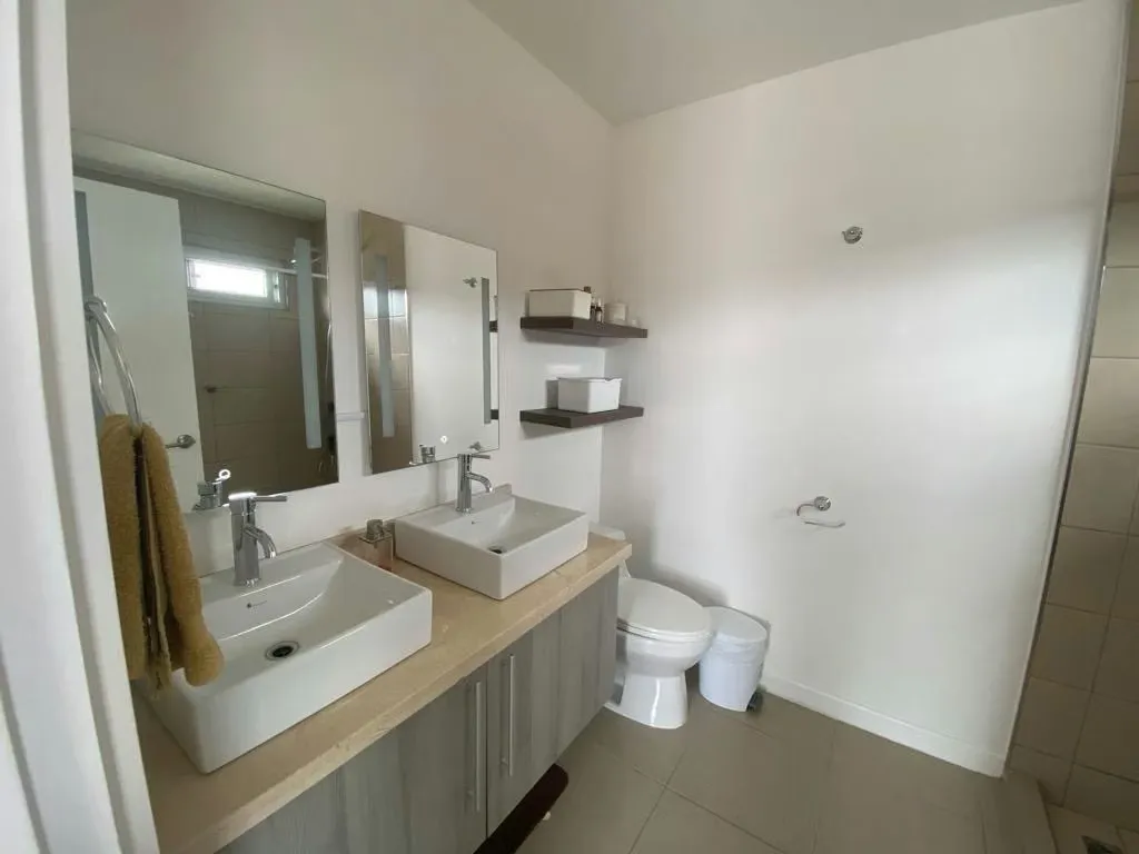 Sale of fine and modern house in Ciudad Colón, in condominium., photo 5