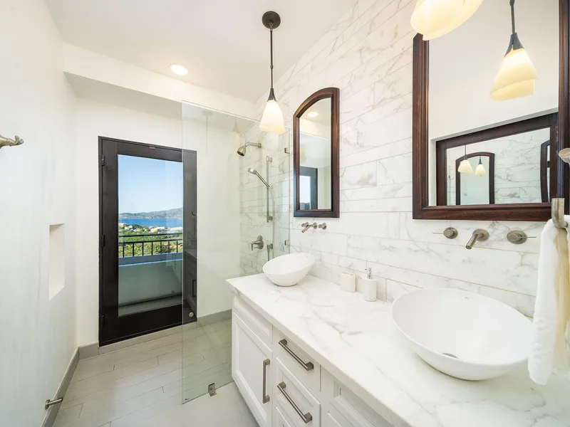 5 Bed Single Family Homes For Sale in Playa Flamingo, photo 12