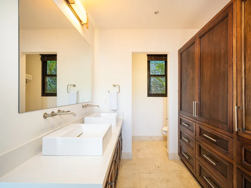 5 Bed Single Family Homes For Sale in Playa Flamingo, photo 8