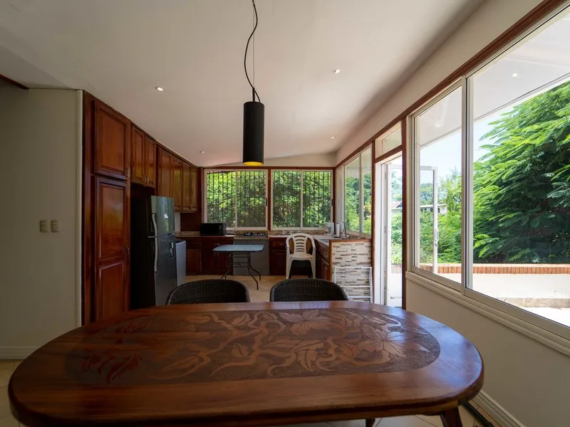 3 Bed Condo For Sale in Samara, photo 11