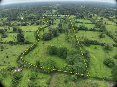 Venta de Terreno en La Colonia de Guápiles