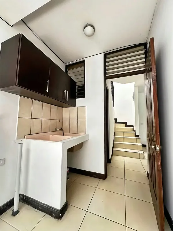 Lindo Apartamento en Alquiler de 2 Plantas en Granadilla, Curridabat - Acepta Mascota, photo 11