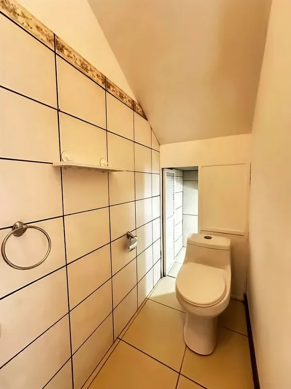 Lindo Apartamento en Alquiler de 2 Plantas en Granadilla, Curridabat - Acepta Mascota, photo 14