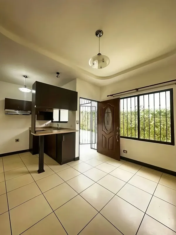 Lindo Apartamento en Alquiler de 2 Plantas en Granadilla, Curridabat - Acepta Mascota, photo 4
