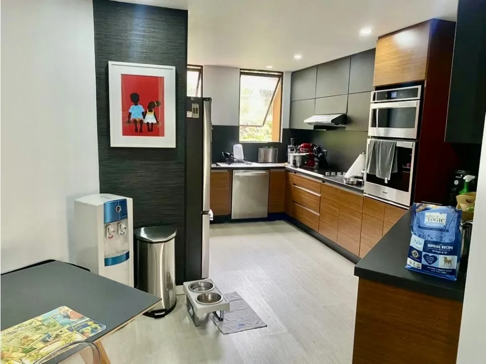 Alquiler de espacioso apartamento en torre de sólo 20 apartamentos, seguridad 24/7 con caseta de guarda, piscina recreativa, rancho para BBQ y ubicación en estratégica zona de muy ..., photo 8