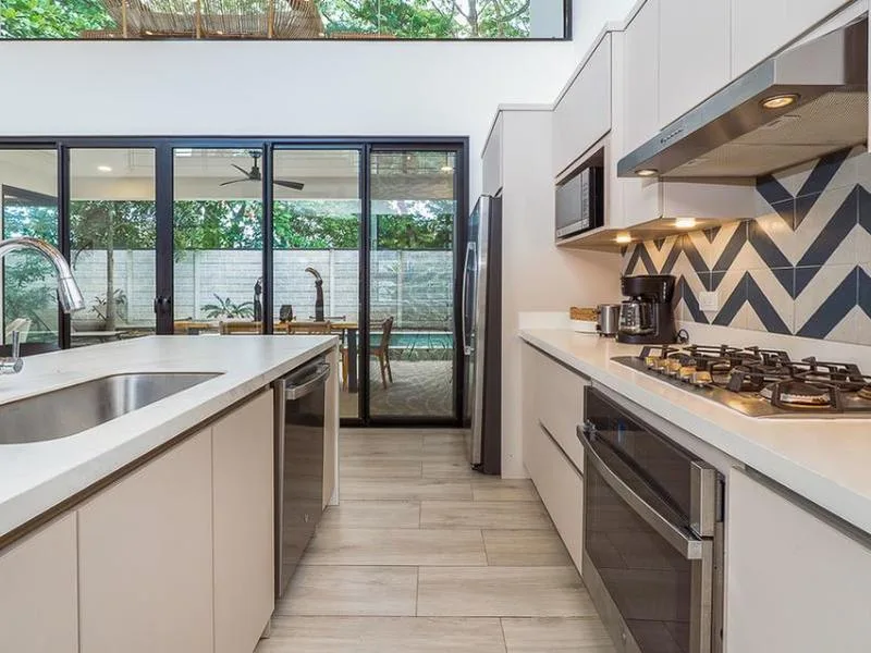 4 Bed Single Family Homes For Sale in Playa Potrero, photo 3