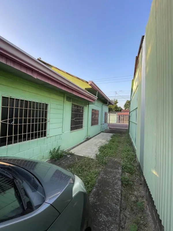 Property for Sale in Downtown Esparza | Prime Location | Negotiable Price, photo 9