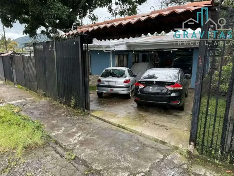 Venta de casa con local en Desamparados 392m2 ID 2052