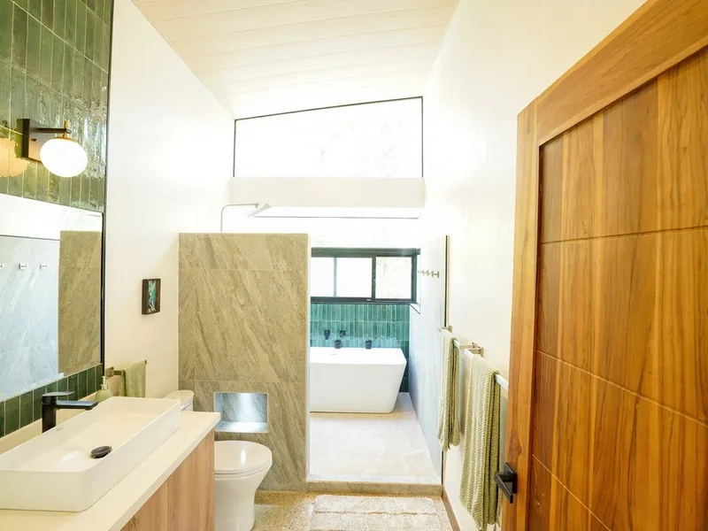 11 Bed Single Family Homes For Sale in Playa Grande, photo 7