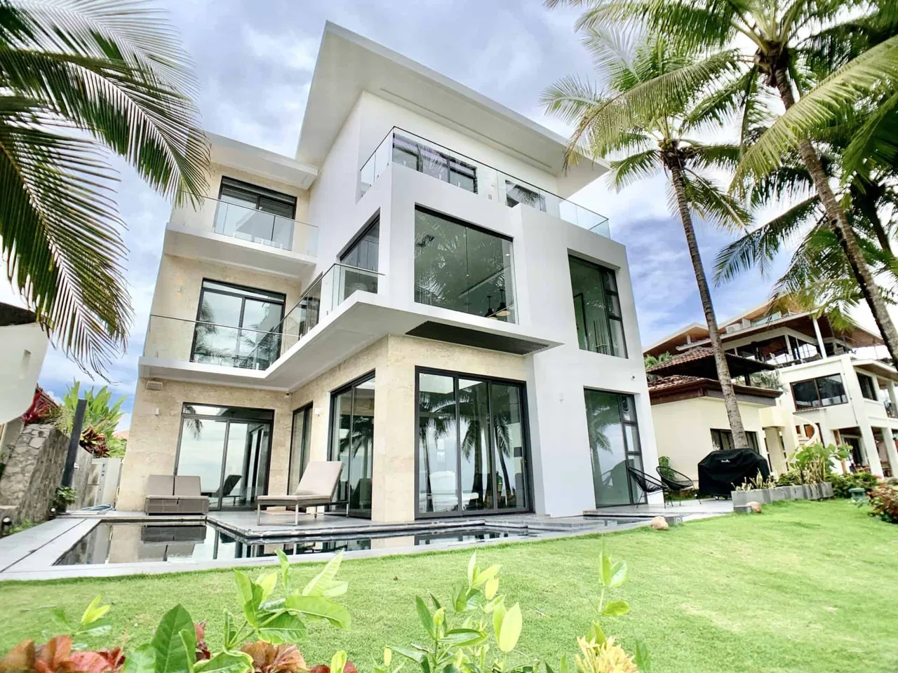 Luxury Beach Front Contemporary Villa! | Costa Rica Real Estate | Jaco Realty