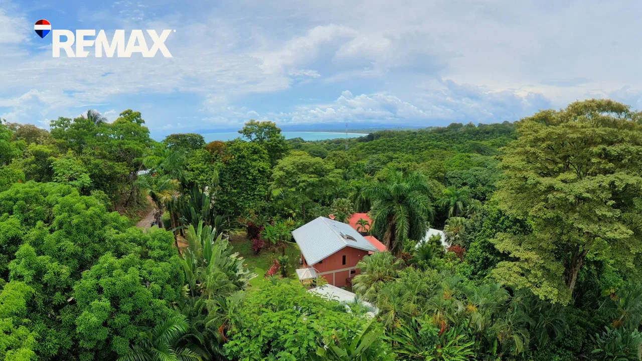 Ocean &amp; Jungle Estate in Pavones, Costa Rica | 1.36 Acres - REMAX Jungle Properties | Pavones Golfito Real Estate