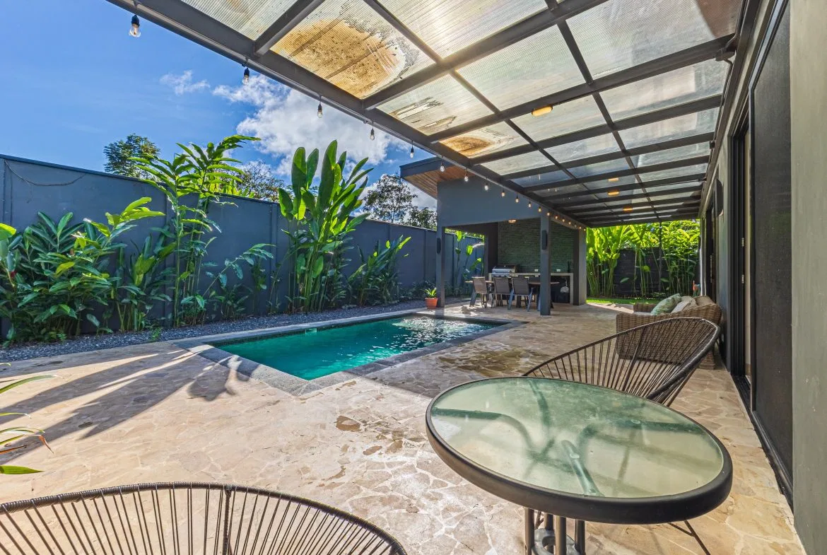 PROPERTY WITH THREE BEDROOM NEAR TO EVERYTHING, IN UVITA CENTER – 0.11 ACRES, photo 16