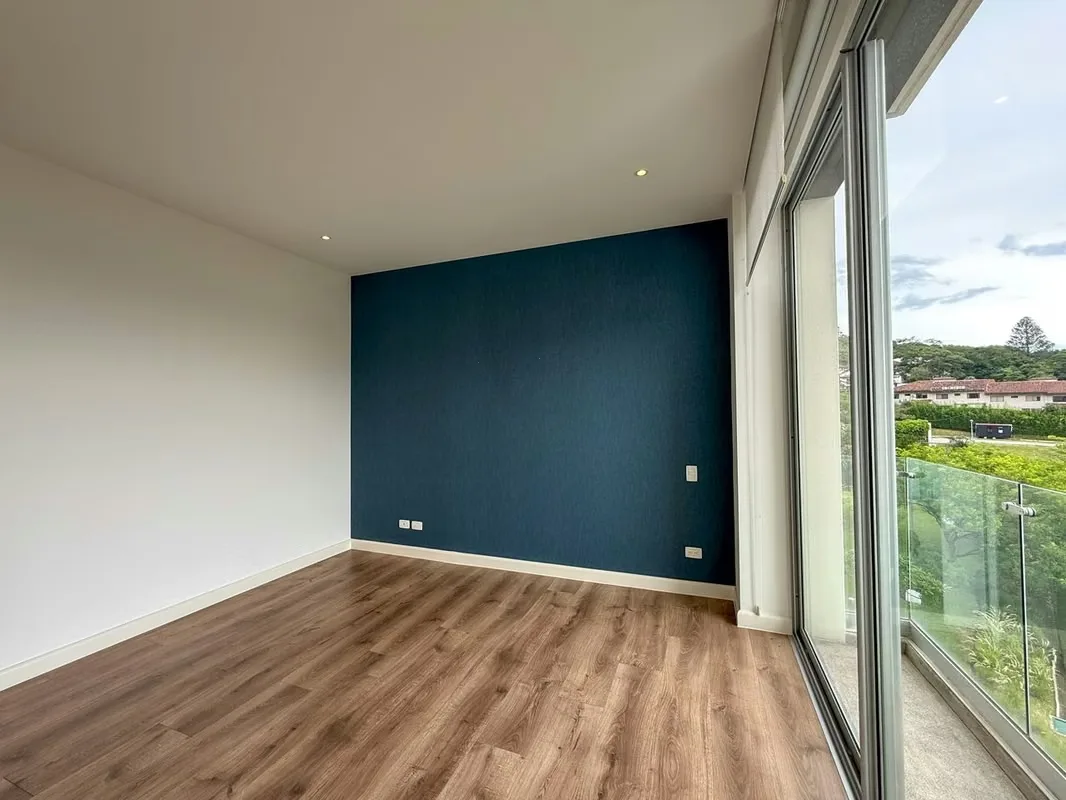 Descubre este elegante apartamento con línea blanca, ubicado en Dukana, un exclusivo condominio de casas y apartamentos., photo 13