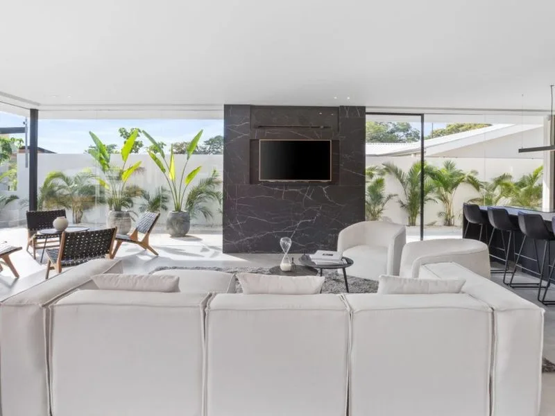 4 Bed Single Family Homes For Sale in Tamarindo, photo 7