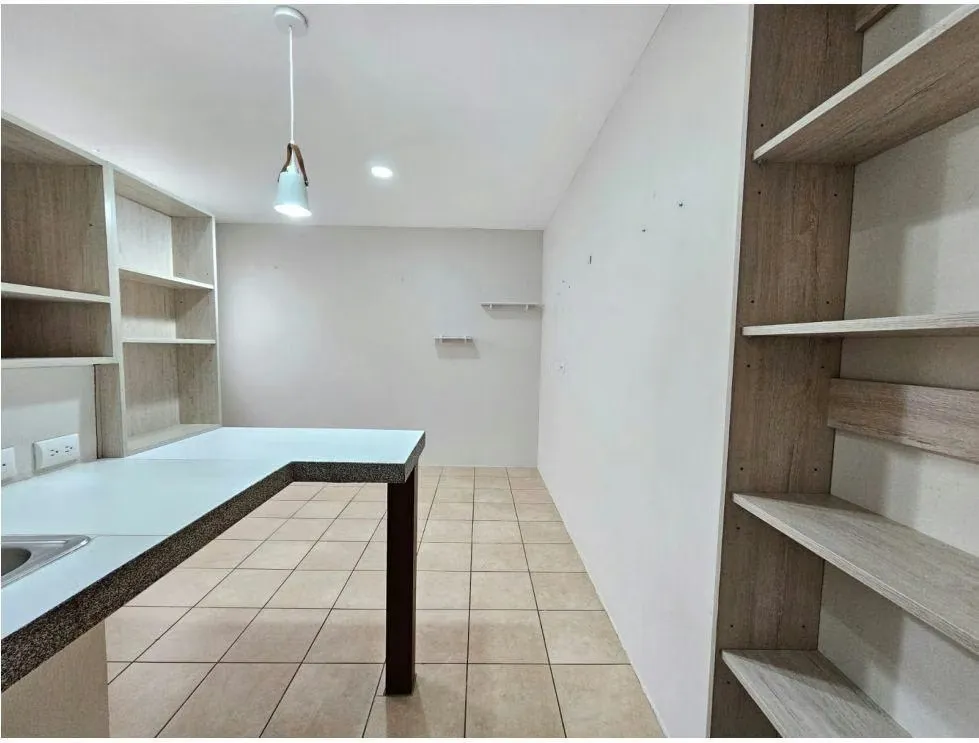 250 mil ALQUILER DE APARTAMENTO TIPO ESTUDIO - Baño y área de cocina privada Opción de parqueo ( según disponibilidad por 40 mil extra ), photo 3