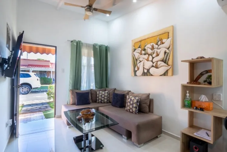 Newly Remodeled Beach Condo | Prime Rental Investment, photo 5