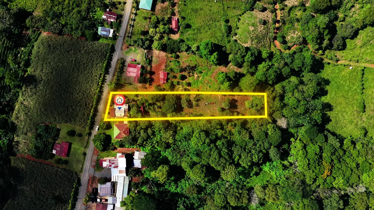VENTA DE CASA CON LOTE DE 3.494 M2 EN TRES RIOS DE VOLCAN, BUENOS AIRES DE PUNTARENAS