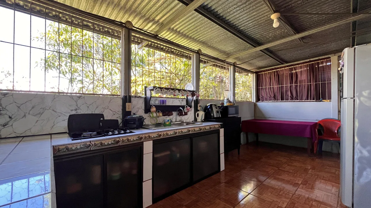 VENTA DE CASA CON LOTE DE 3.494 M2 EN TRES RIOS DE VOLCAN, BUENOS AIRES DE PUNTARENAS, photo 5
