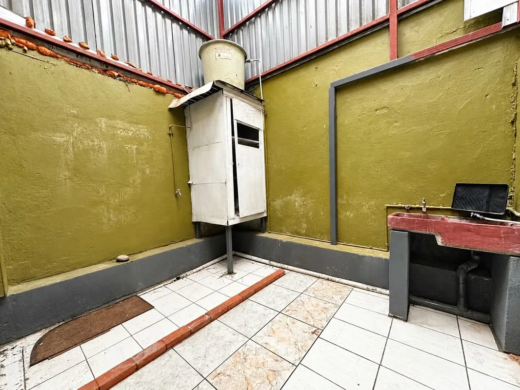 Single-story home with a spacious attic, located in La Pacífica, San Francisco de Dos Ríos, in a residential area with excellent access to shops, services, and recreational ..., photo 11