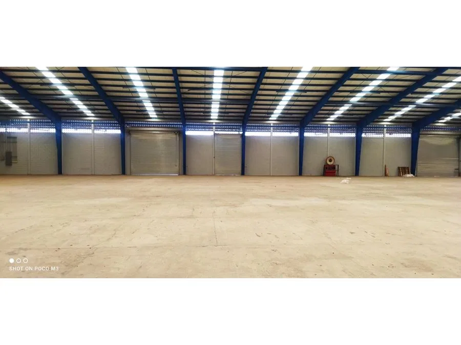 Bodega en Alquiler en Tibas,San Jose, Z1/Z2, Seguridad 24/7