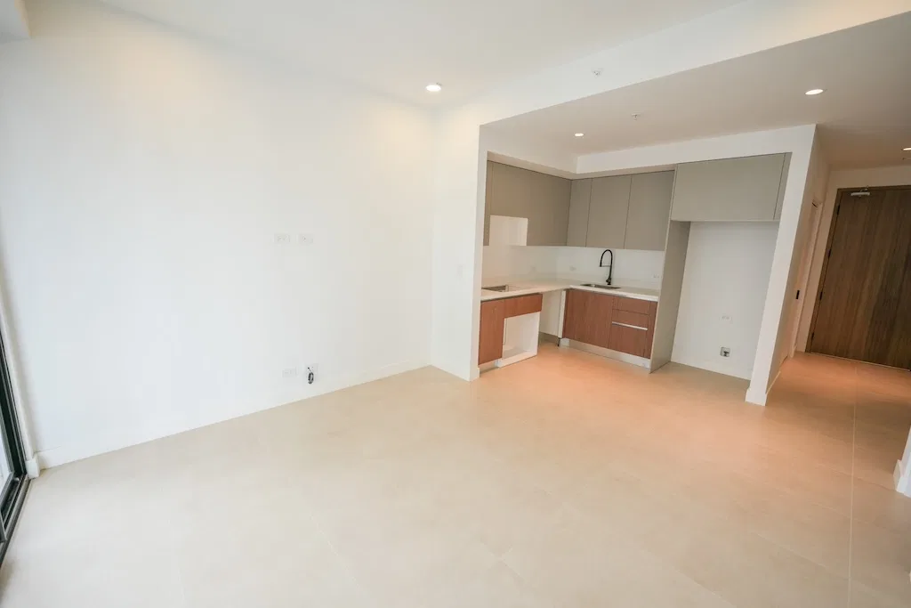 Apartamento de 2 Habitaciones con Línea Blanca en Parkwood, photo 2