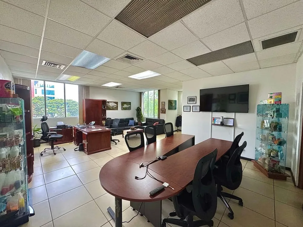 3-story building for sale in Goicoechea., photo 9