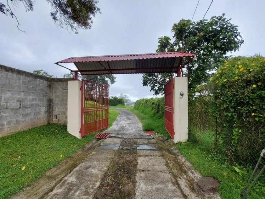 Excelente oportunidad de vivir en un amplio espacio paradisiaco RAH 23-298 - Venta en Goicoechea, photo 10