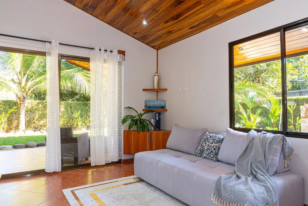 PROPERTY WITH TWO BEDROOM NEAR TO THE SHOPS, IN BAHIA BALLENA – 0.12 ACRES, photo 16