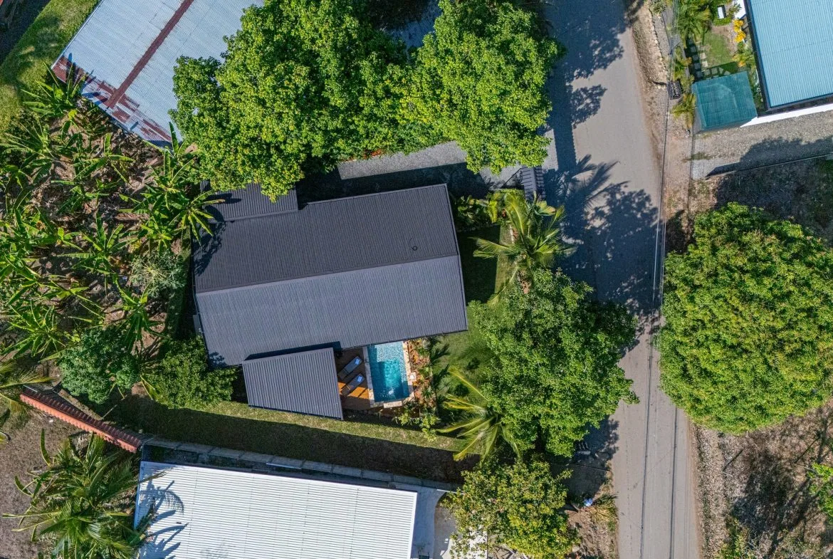 PROPERTY WITH TWO BEDROOM NEAR TO THE SHOPS, IN BAHIA BALLENA – 0.12 ACRES, photo 4