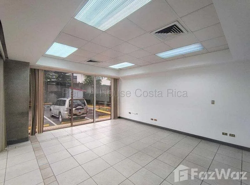 Retail space for Rent at Goicochea for $2,250/mo, photo 2