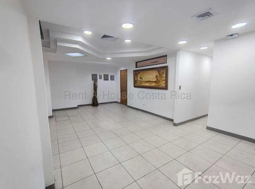 Retail space for Rent at Goicochea for $2,250/mo, photo 5