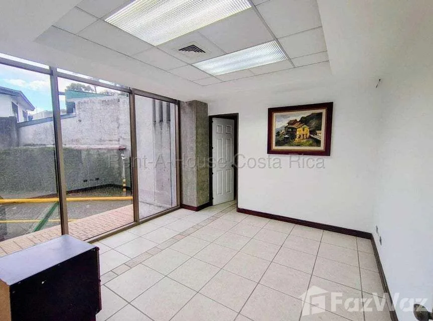Retail space for Rent at Goicochea for $2,250/mo, photo 8