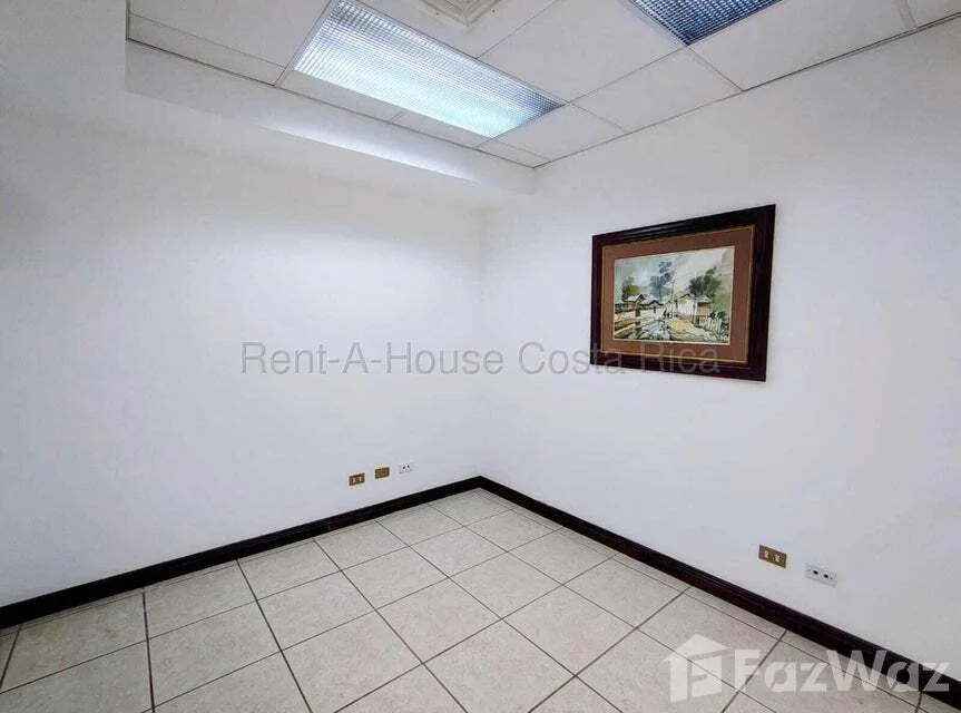 Retail space for Rent at Goicochea for $2,250/mo, photo 9