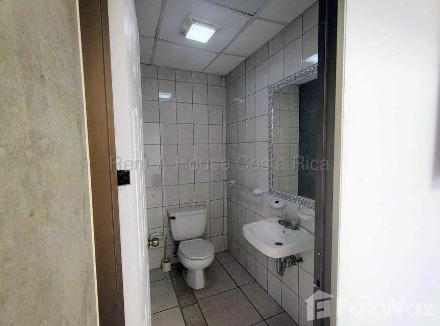 Retail space for Rent at Goicochea for $2,250/mo, photo 10